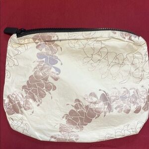 ALOHA Collection Small Pouch